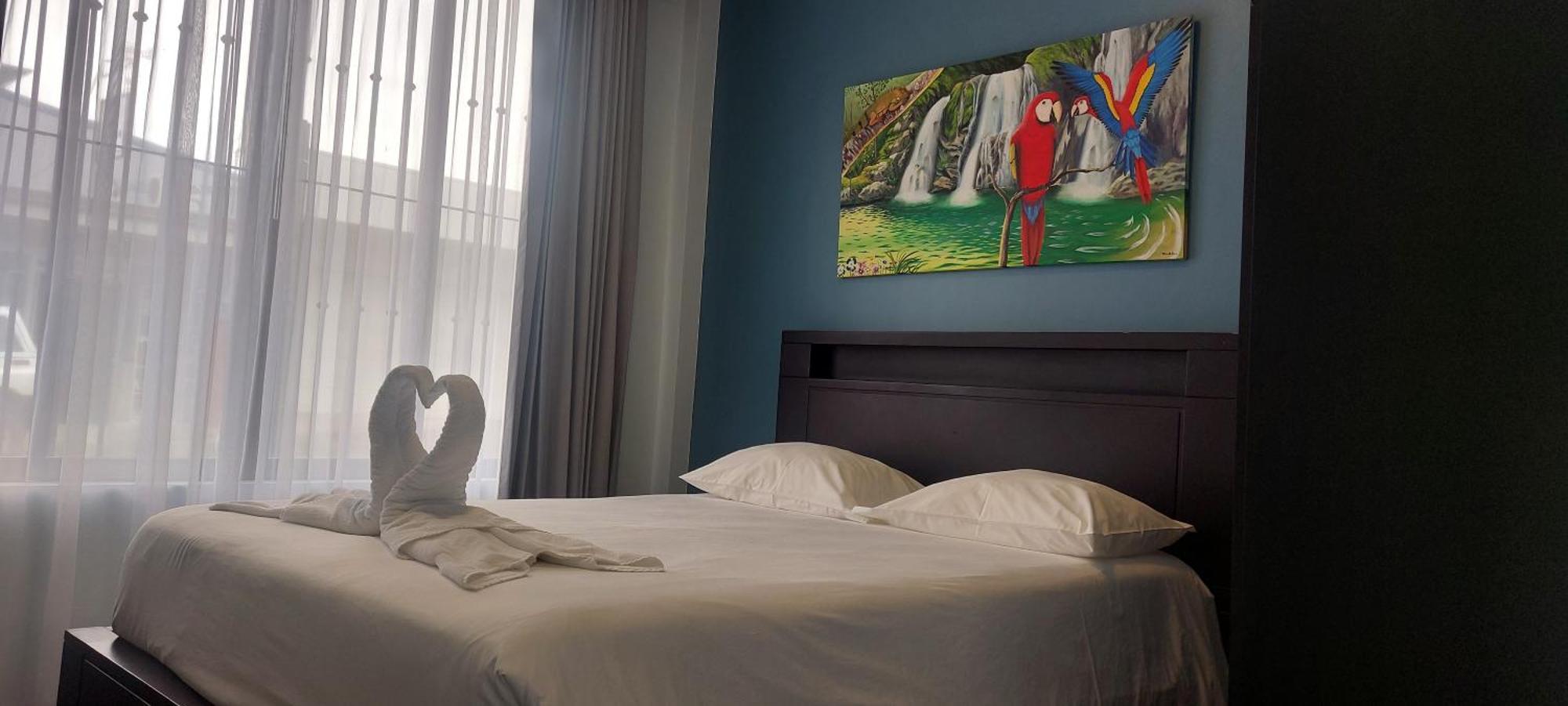 Hotel Luckys San Isidro De El General Bagian luar foto